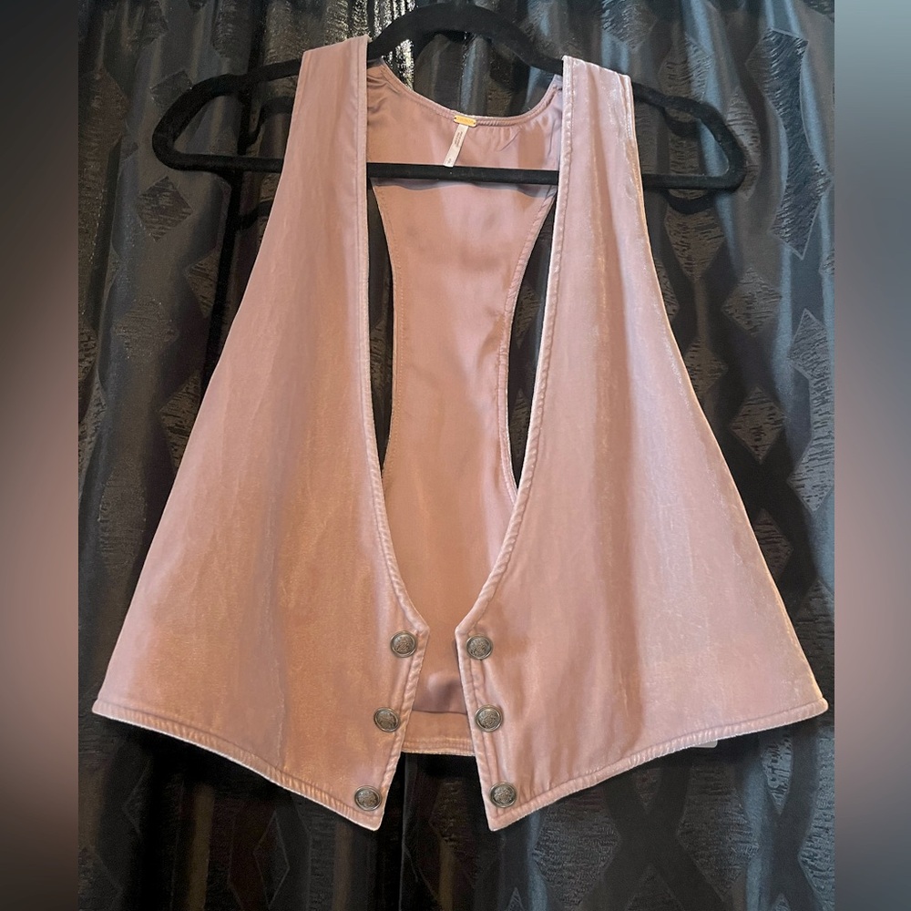 Free people vest